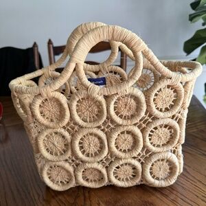 Natural Hat Attack Handbag